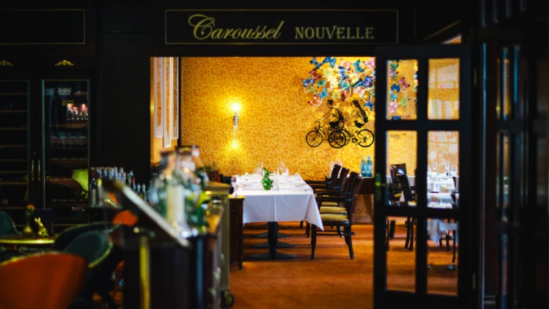 Front Galerie_Caroussel Nouvelle_Roel Ruijs